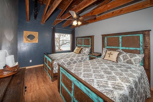 Downtown Loft  @ Alpine City Place | Hotel & Bar