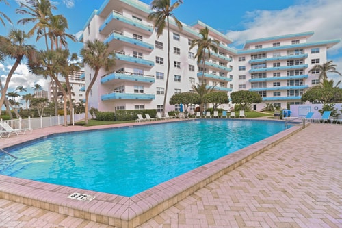 ★Beachfront★ Best Sunset View & Location on Marco!
