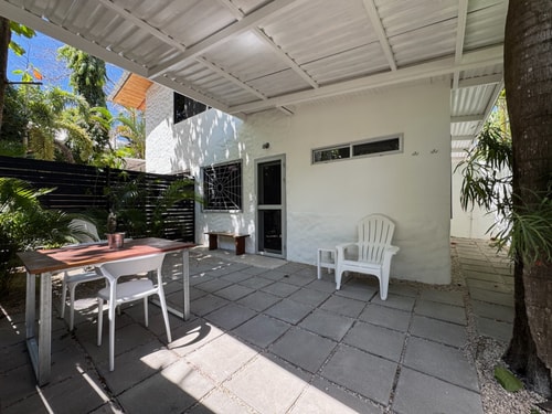 Salt 2, Guiones 1BR Covered Patio, Walk to Beach