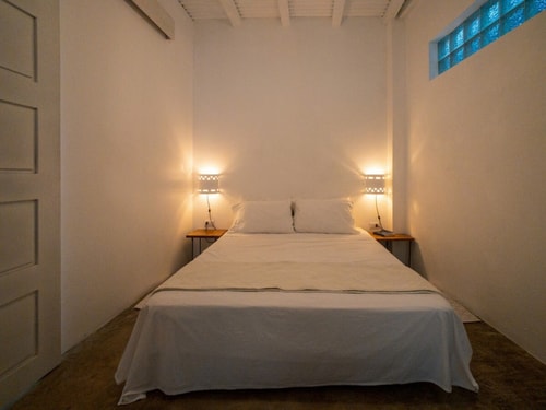 Salt 5, Spacious 1BR Suite, Walk to Guiones Beach