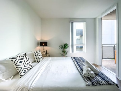 Studio Suite In East Hollywood