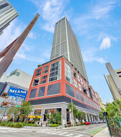Luxury 1BR Suite In The Heart of Downtown Miami