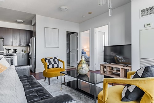 Lovely 3 Bedroom Condo with Balcony