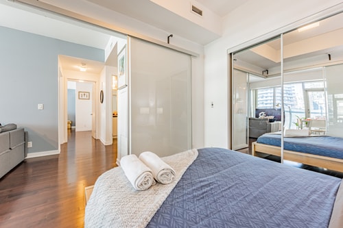 3 Bedroom, 2 Bathroom Condo with Lake View