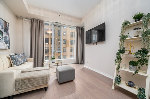 Charming 1BR Apartment in Toronto