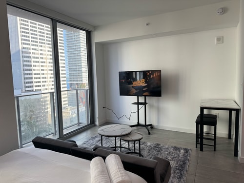 Chic Studio Condo with City Views & Top Amenities