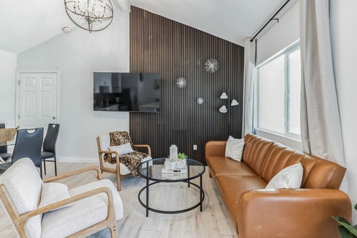 Vanellie Home - 3 bed 2 bath