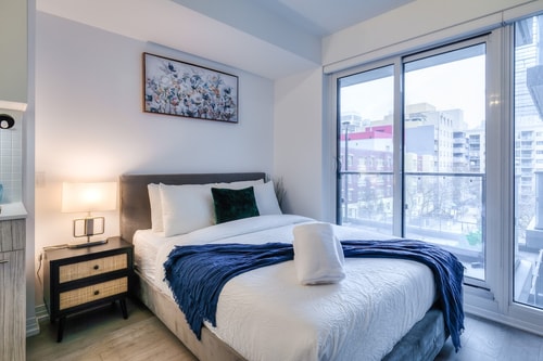 Elegant Condo Downtown Toronto