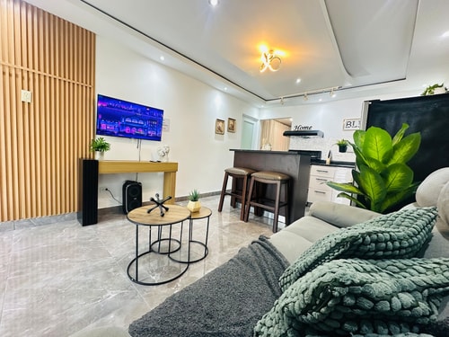 Bonita's Home in San Juan 2 “Full Solar Power”