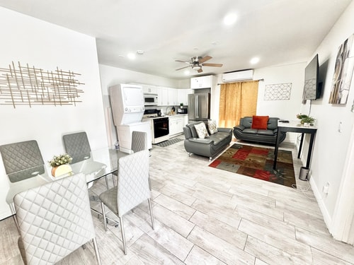 Exotic home Campo Road