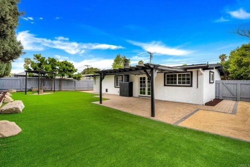 Poway 4BR 2BA Exotic Home | Near Safari Park