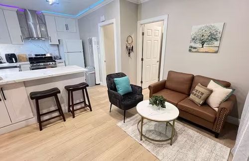 Exotic Home Lemon Groove Unit B