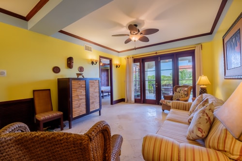 Sunshine Penthouse|Seaview Family Residence w/Pool