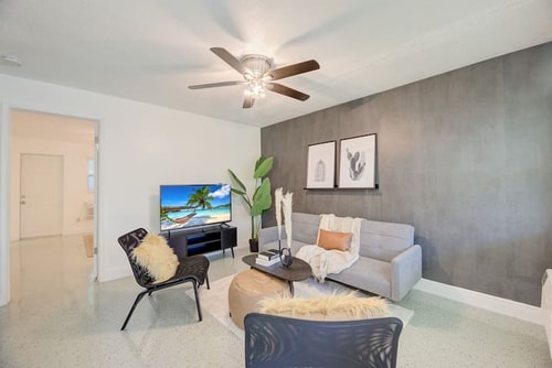 Boho Apt. 4 - Near Beach| Airport | Cruise Port