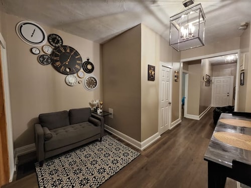 1 Amazing Apt. Nurse, Med or Grad Student Housing