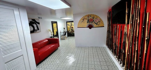 5 Charming Apt. Nurse, Med or Grad Student Housing