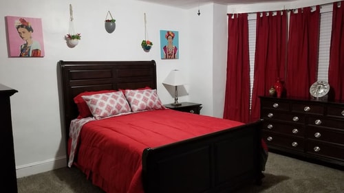 2 GLAMOROUS Nurse, Medical, Grad Student Housing