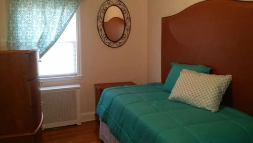 4 Exclusive Nurse, Medical, Grad Student Housing