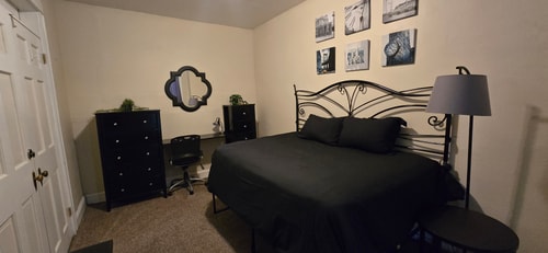 1 Charming Nurse, Medical, Grad Student Housing