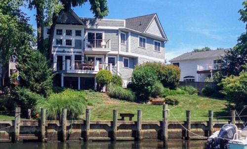 Waterfront Oasis in Eastport-Easy Walk to Downtown