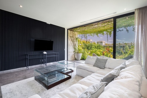 Elegant 3BR PH, Private Pool, AC & Top Amenities