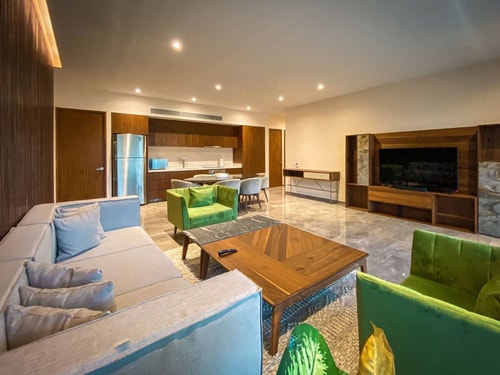 Perfect for family trips! 2 bedroom 3 beds AP