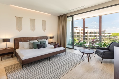 Incredible views! Studio in the highest floor