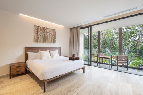 Studio with pool view, AC, WiFi and kitchen