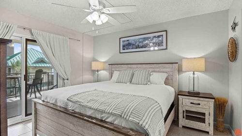 Beachfront Bliss 1BR Condo at Emerald Isle 202