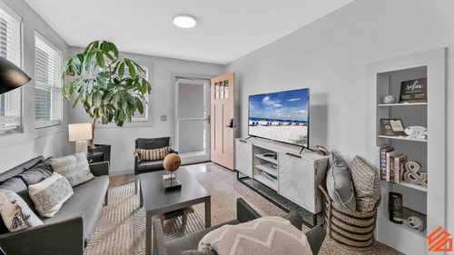 Okaloosa Island 2BR Beach Bungalow on Beach Access