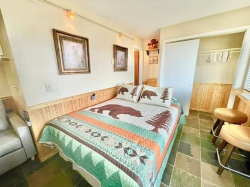 River View Studio Near Winter Park Ski Resort