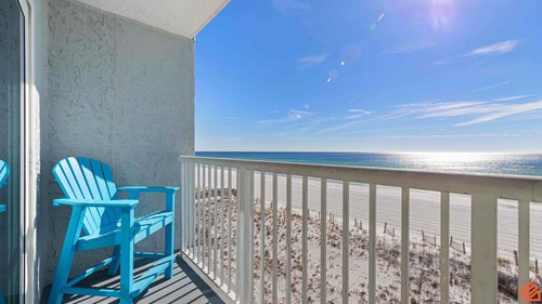 Oceanfront Oasis: Coastal Condo with Breathtaking