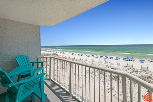 Therapeutic Coastal Vibe Gulf Front Studio Condo
