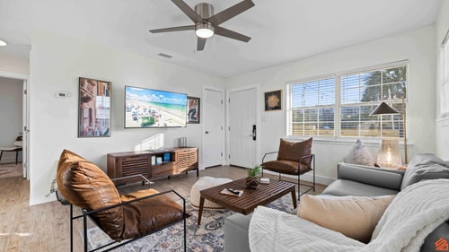 The Hideout Okaloosa Island 2BR Beach Cottage