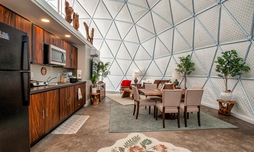 Traverse City - Luxury on the Edge -13