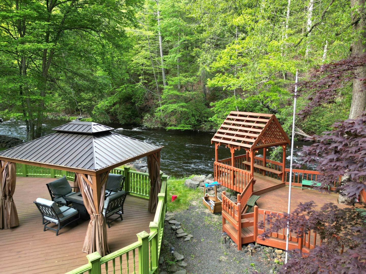 Grand River Cabin | Fire Pit | Deck | Pool Table — photo 2