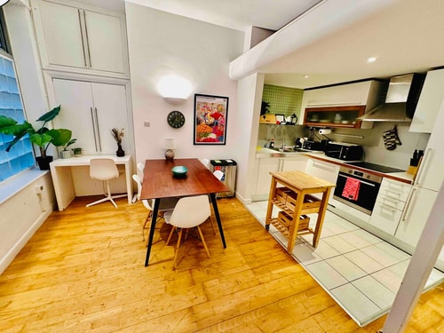 Perfect Shoreditch apartment