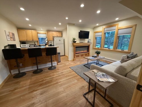 Modern Guest House on Edson Hill Stowe Vermont