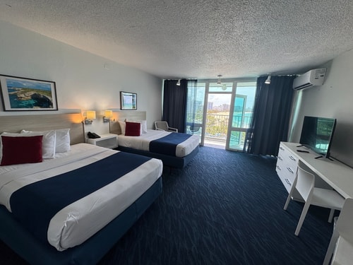 Breathtaking ocean view sleeps 4