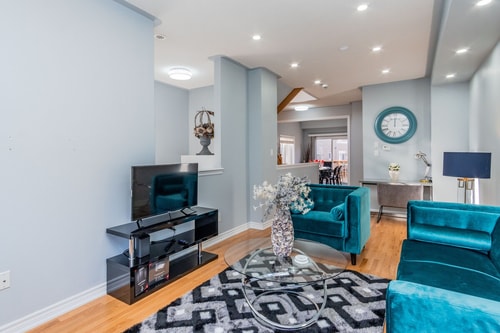 Modern 3 bedroom Townhome. Brampton