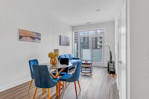 Brand new condo! Beautiful Jr 2 Bedroom! SquareONE