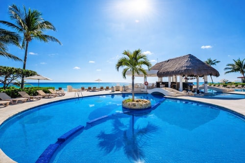 Oceanfront Retreat w/ Pool & Direct Beach Access