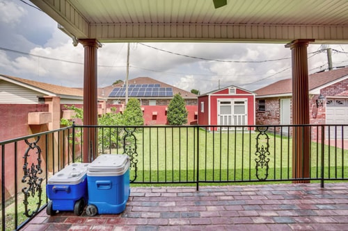 Luxury Estate- Private Yard • 2 King Beds