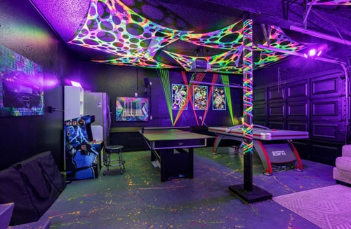 6BR Waterfront • Heated Pool • Hot Tub • Game Room