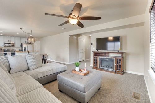 Private Yard • BBQ • Patio • Sleeps 8 • 4BR