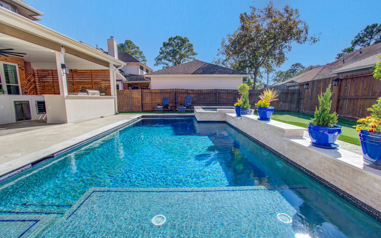 Game Loft & Hot Tub