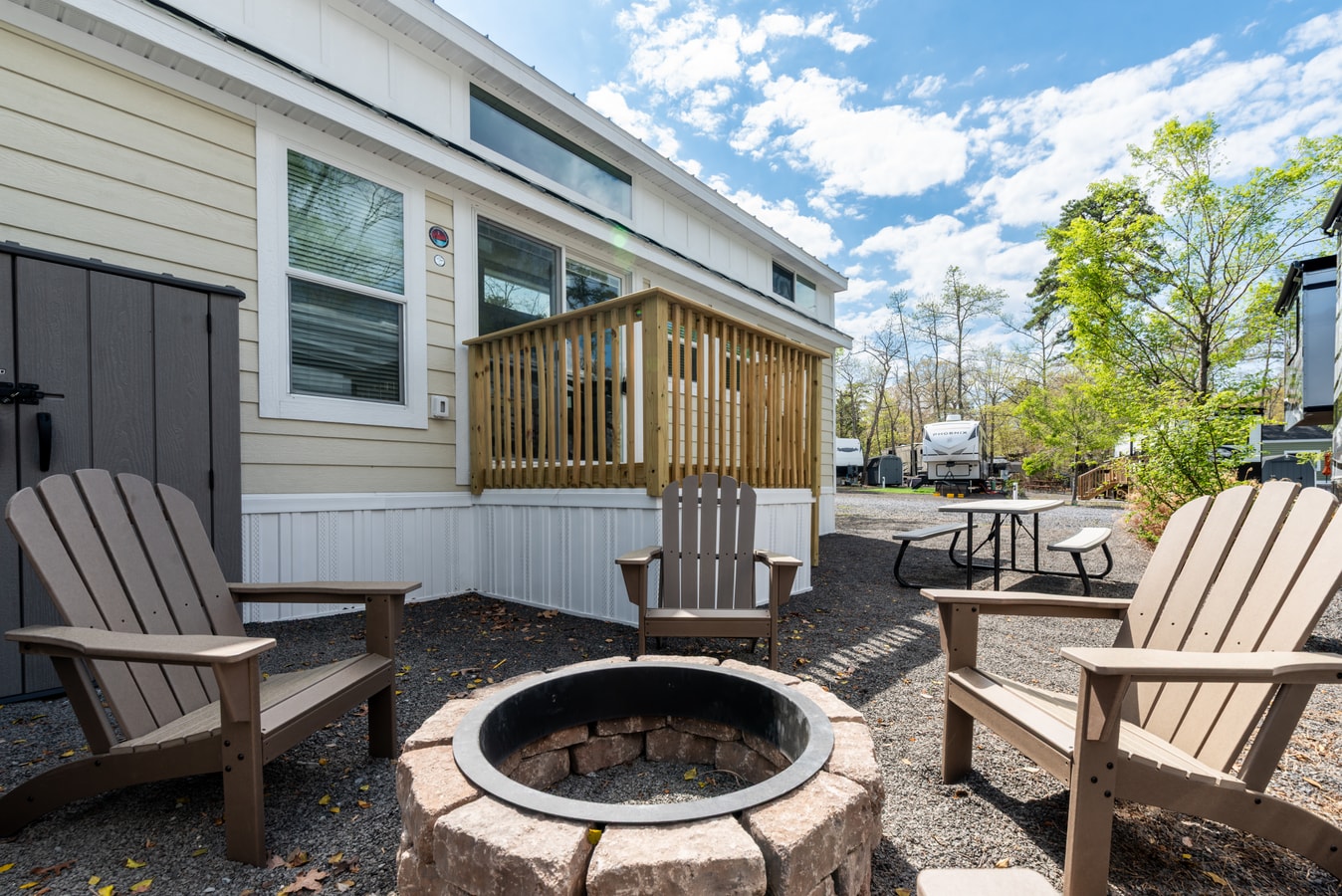 Midnight Beacon Cottage with Pool Near Cape May Beaches