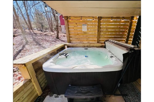 Hot Tub with Views • Game Room • Fire Pit