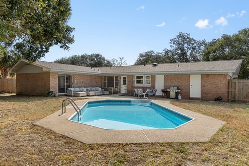 Near Beach • Private Pool • Fenced Yard • Stepfree
