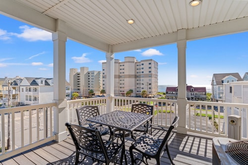 Ocean View • Shared Pool • BBQ grill